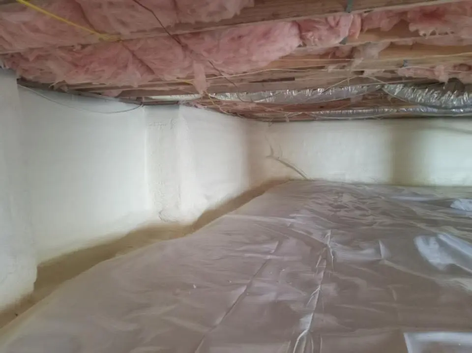 Crawl space encapsulation with closed-cell spray foam for Roof Maintenance in Gladeview